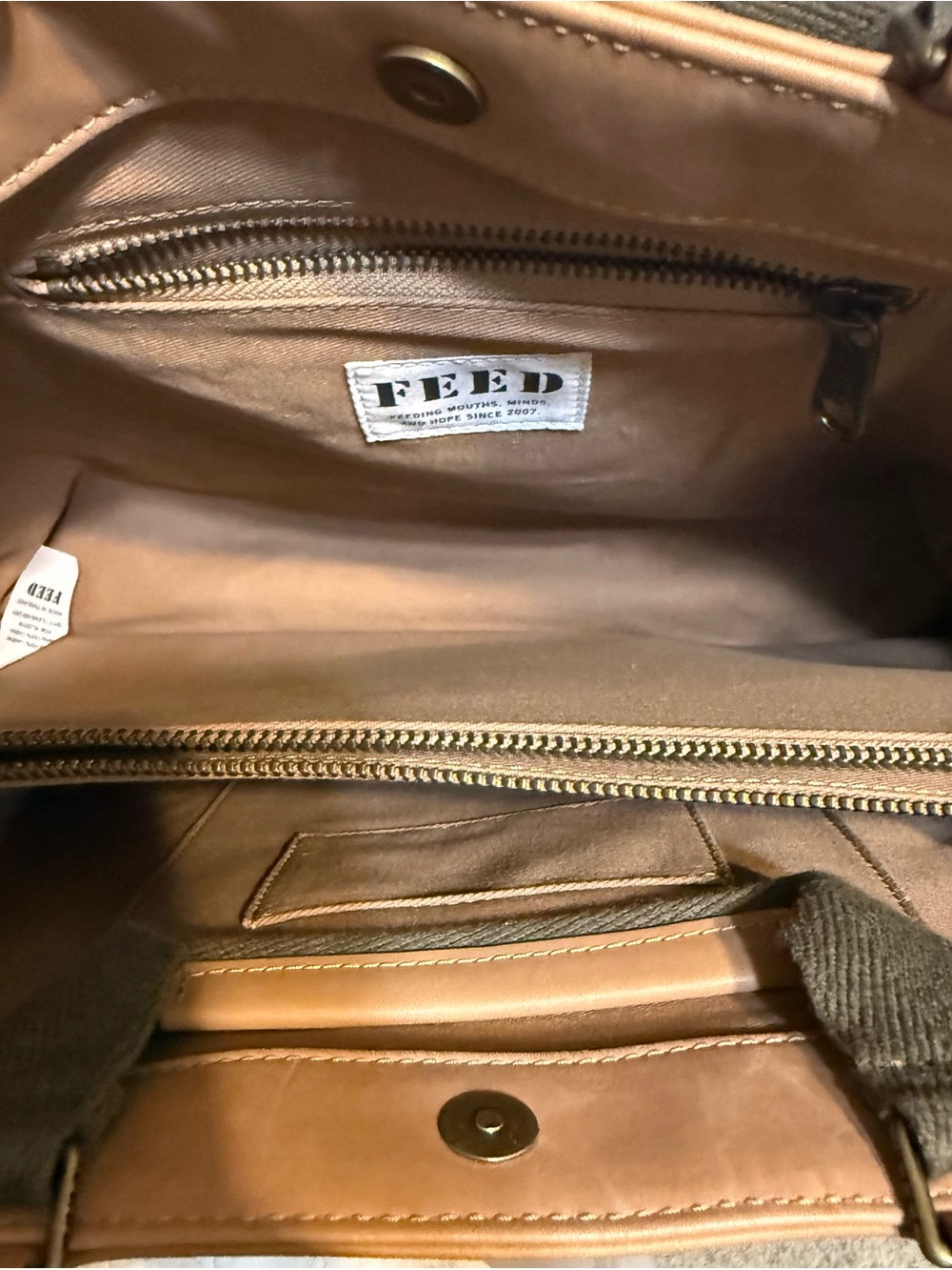Feed leather laptop bag - Picture 2 of 2
